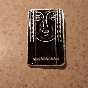 Ritz brooch Charles of the Ritz/Ritz Lady